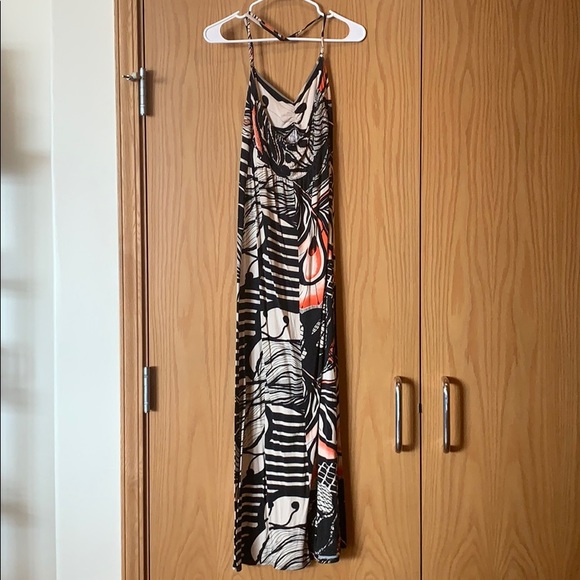 Dress - Picture 2 of 8